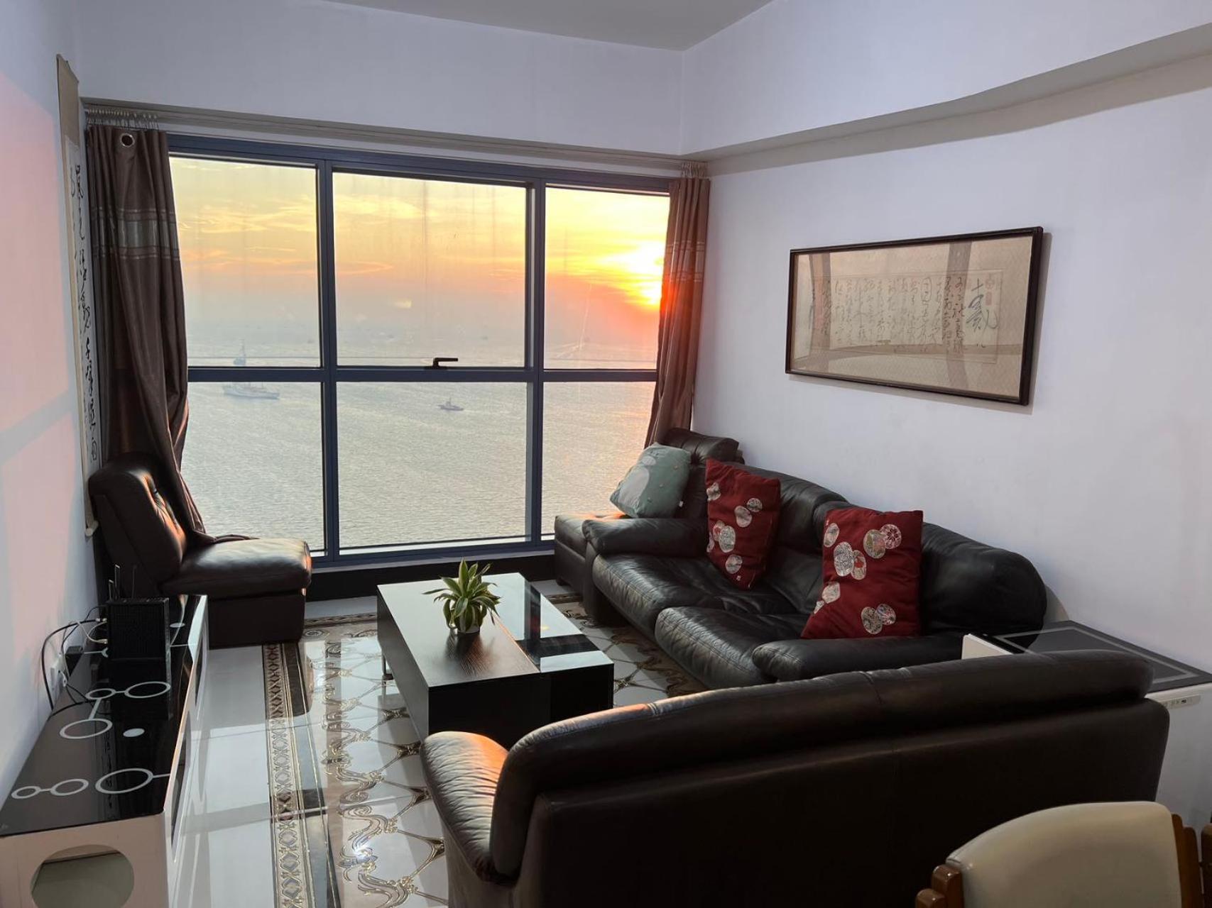 Sunset House Roxas Bay Apartment Manila Exterior photo